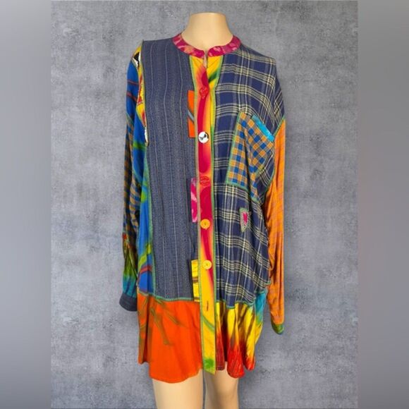 Faith Patchwork Button-Up Tunic – Size M - Picture 2 of 13